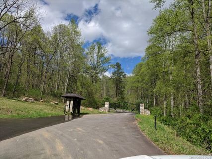 67 Bamboo Trail 18 sold home in Ashewood, Candler, NC
