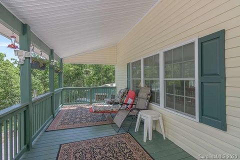 36 Coltons Way sold home in Mountain Meadows, Penrose, NC