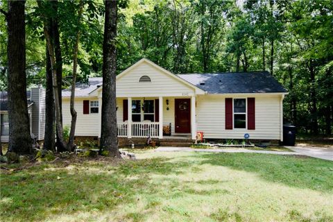8142 Chrisbry Lane