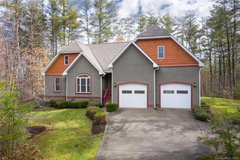 44 Cherry Ridge Lane sold home in Cherry Ridge, Weaverville, NC
