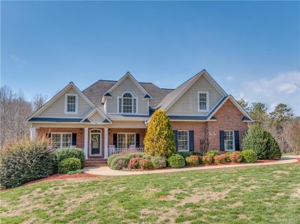 334 Ridgeview Drive sold home in Forest Hills - Bent Creek, Rutherfordton, NC