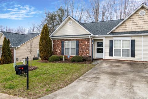 112 Lady Slipper Lane