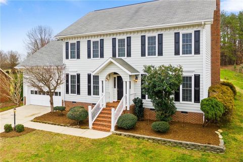 180 Iswa Drive sold home in Iswa Point, Taylorsville, NC