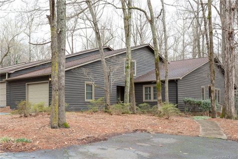 832 Bridgewood Drive