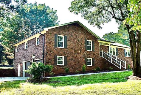 1761 Arden Drive