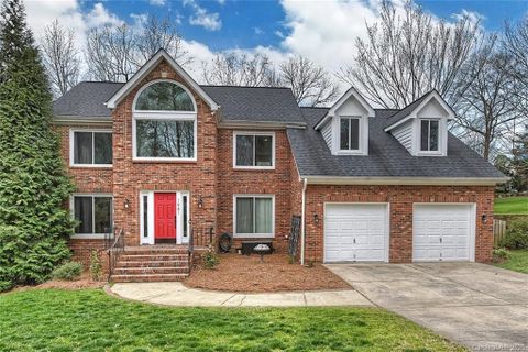 Previously sold for $470,000