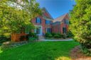 1526 Reverdy Oaks Drive sold home in Matthews, SC
