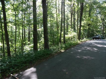 9999 White Oak Gap Road sold home in Foxfire, Asheville, NC
