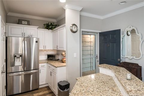 713 Northeast Drive 59