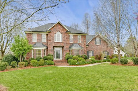 4900 Sherborne Drive sold home in Clare Haven, Harrisburg, NC