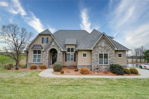 113 Deer Brook Drive
