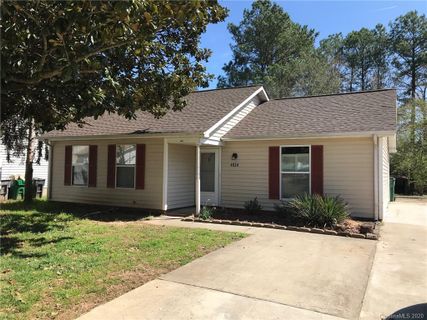 4824 Harri Ann Drive sold home in Hunters Creek, Charlotte, NC
