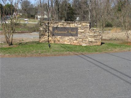 1627 Freemont Drive sold home in Rosewood Creek, Alexis, NC