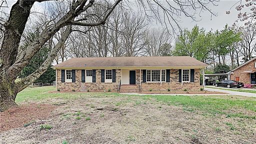 2109 Knickerbocker Drive