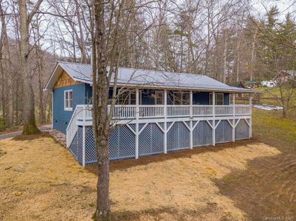 160 Thistle Ridge sold home in Thistle Ridge, Clyde, NC