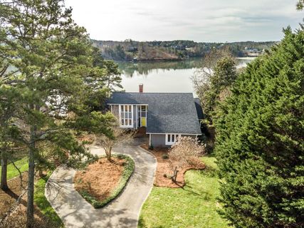 730 Wood Hollow Road
