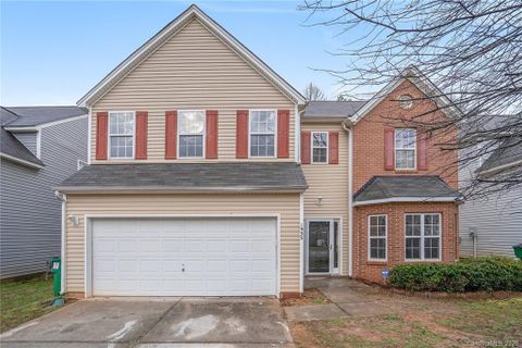 1935 Aberglen Drive sold home in Spring Woods, Charlotte, NC