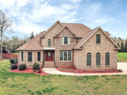8008 Fletcher Court
