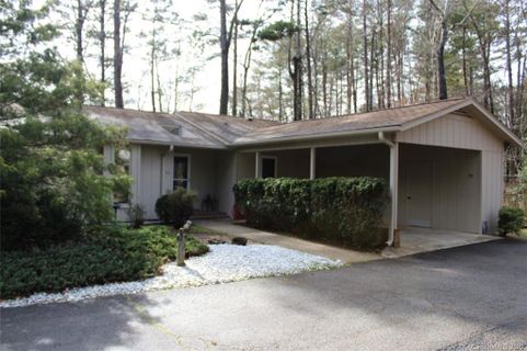 93 Diamond Ridge Lane sold home in Diamond Ridge Condominiums, Columbus, NC