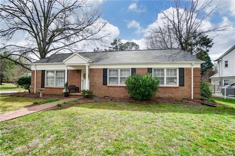 5942 Charing Place