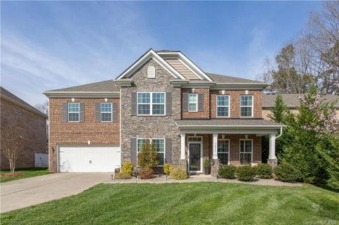 7911 Sardis Crest Drive sold home in Sardis Crest, Charlotte, NC
