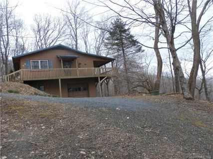 1259 Wipprecht Drive sold home in Humpback Mountain Estates, Spruce Pine, NC