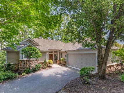 Previously sold for $619,000