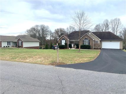 2741 Judea Drive
