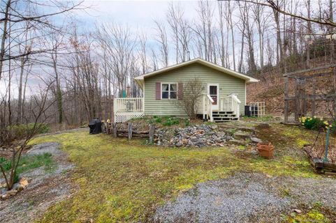 84 Bryant Road sold home in Laurel Acres, Swannanoa, NC