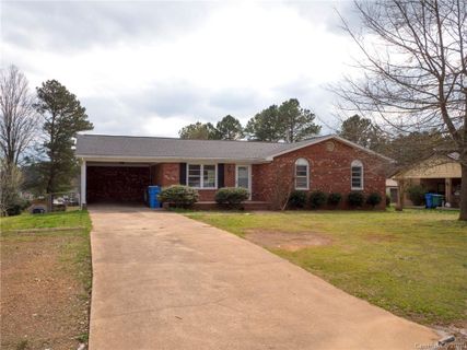2230 Woodhurst Lane