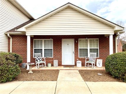 102 Ne Brandywine Drive Y6 sold home in Brandywine, Conover, NC