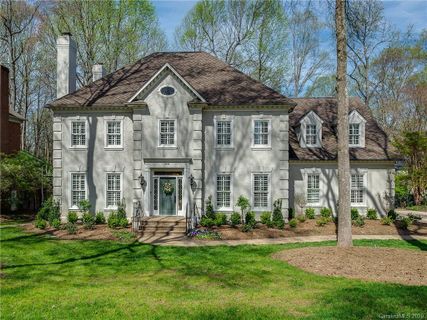 2532 Ballencourt Lane