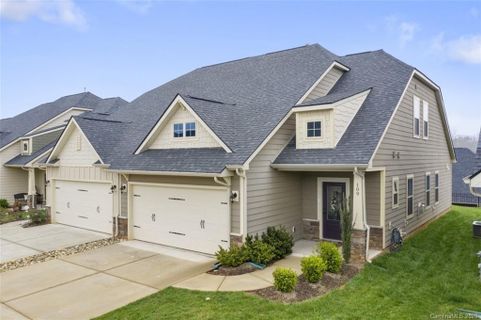 109 Canter Lane