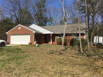 2304 Waverly Drive