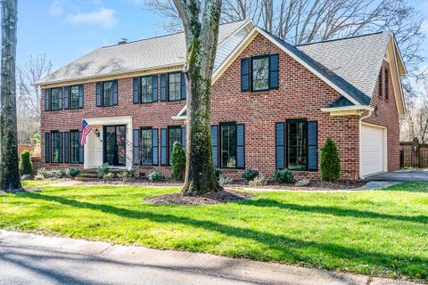 2424 Wolfe Ridge Road sold home in Wolfe Ridge, Charlotte, NC