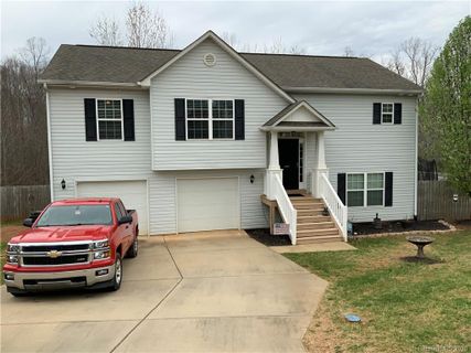 352 Lone Tree Lane 66