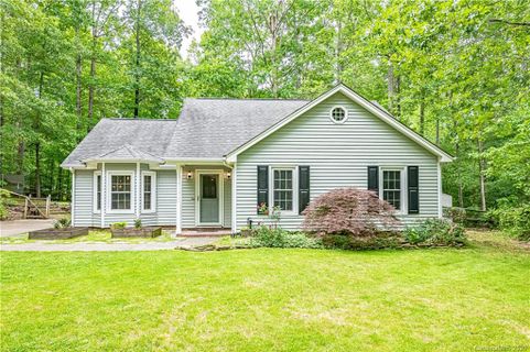 7821 Maplewood Lane