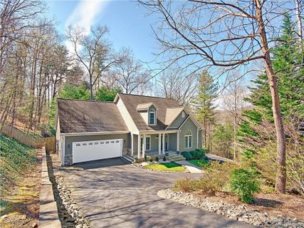 336 Cedar Crest Drive sold home in Cedar Crest Heights, Asheville, NC