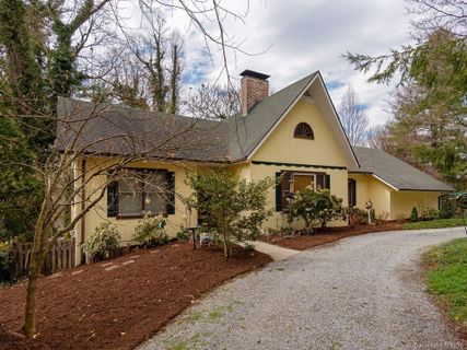 2719 Miller Lane sold home in Sycamore Hill, Hendersonville, NC