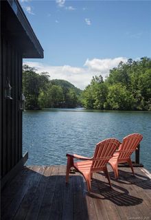 2050 W Lakeshore Drive