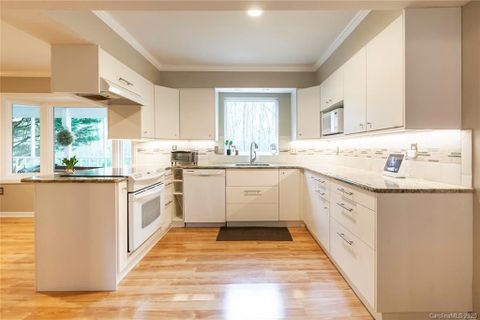 2715 Heidleburg Lane