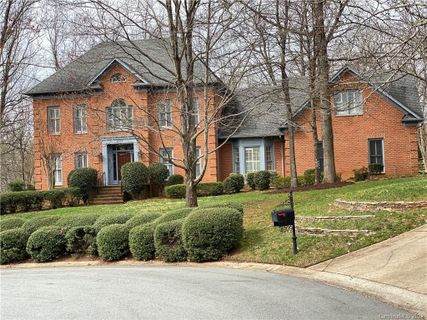 4009 Walney Court