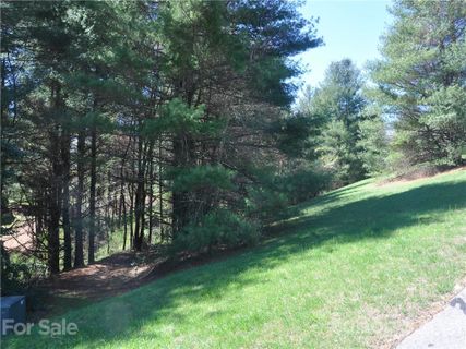 Lots 26 27 Rickel Drive sold home in The Wilson Farm, Hendersonville, NC