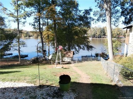 1849 Hickory Point Drive 156 sold home in High Rock Lake, Lexington, NC