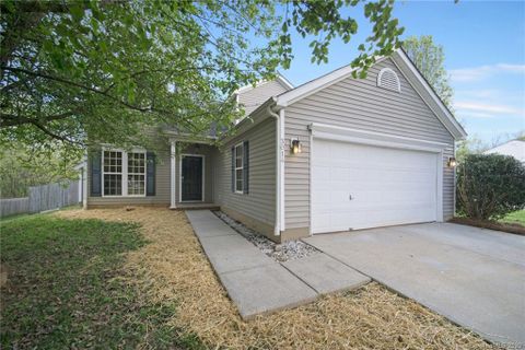3014 Hawick Commons Drive