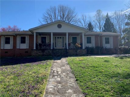 164 Dogwood Drive sold home in Sylvania, Brevard, NC