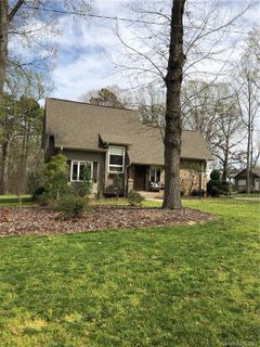 303 Crown Creek Drive sold home in Crown Creek, Cherryville, NC