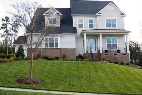 241 Monteray Oaks Circle