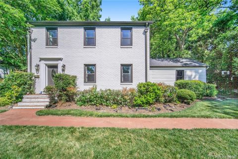 2038 S Wendover Road