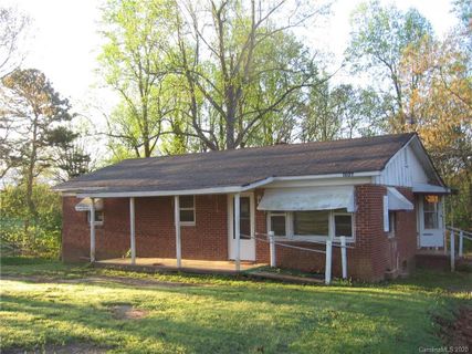 1803 Weaver Road sold home in Kings Park, Shelby, NC